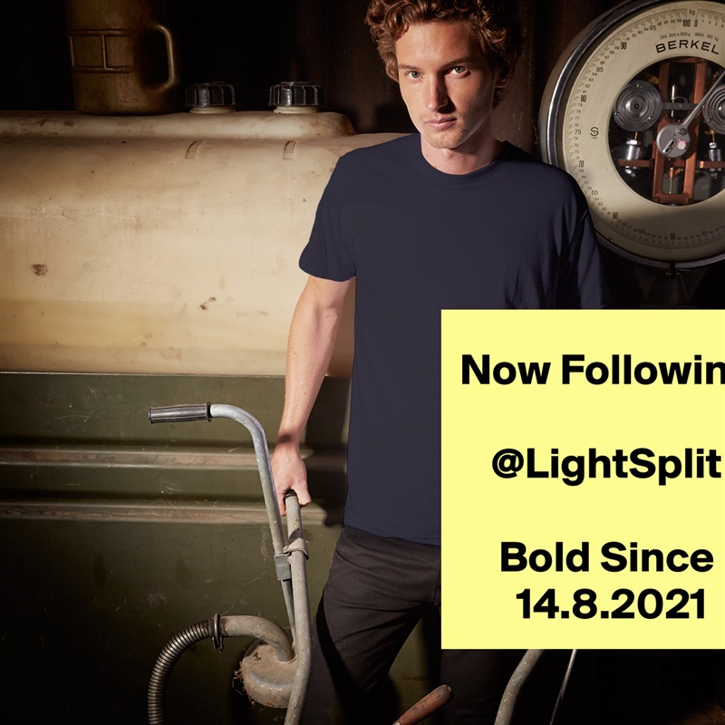 Now Following

@LightSplit

Bold Since
 14.8.2021 White Tshirt American Apparel Custom Men 